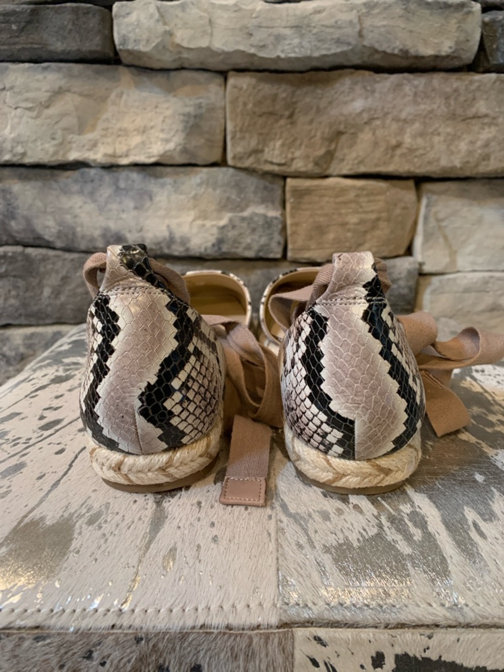 Vince Camuto Jeliany Snakeskin Print Ankle Wrap Espadrille Sandals - Picture 5 of 11